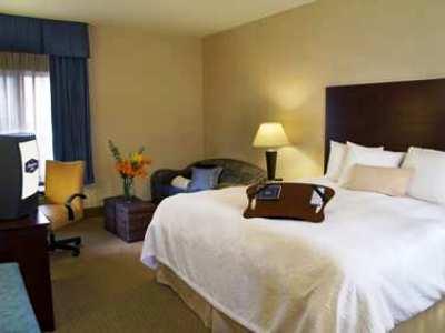 Hotel Larkspur Landing