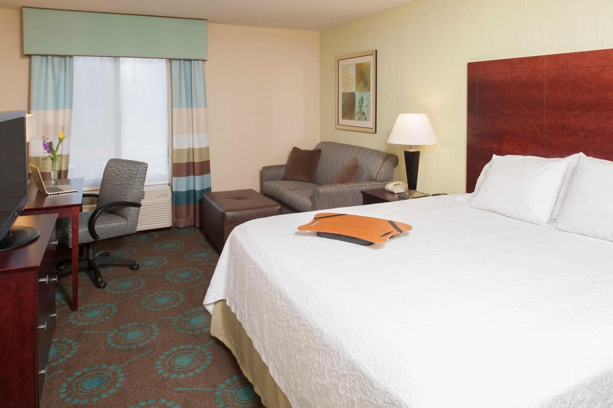 Larkspur Landing Hotel South Bend
