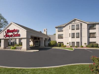 Larkspur Landing 3*